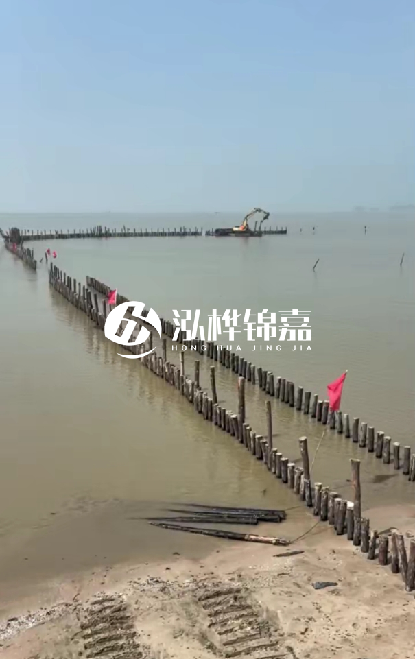 菏澤河道清淤專業(yè)施工-打完松木樁后清理淤泥是否會影響穩(wěn)定性？