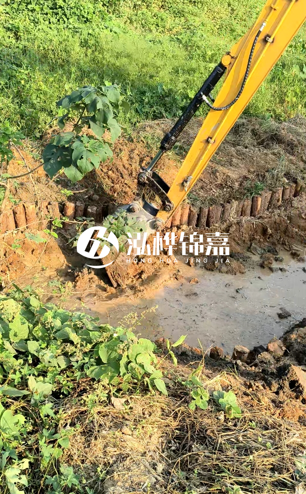 德州河道清淤專業(yè)施工-打完松木樁后為何需要立即清理淤泥？