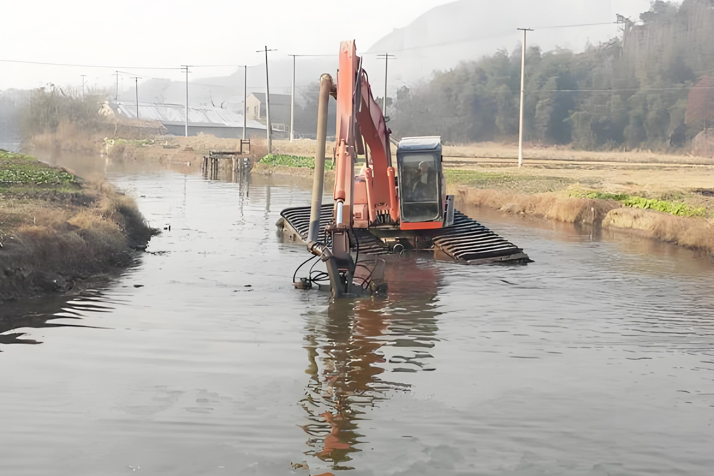 貴州遵義挖機(jī)清淤施工隊(duì)-鄉(xiāng)村溝渠清淤后如何防止再次淤積？