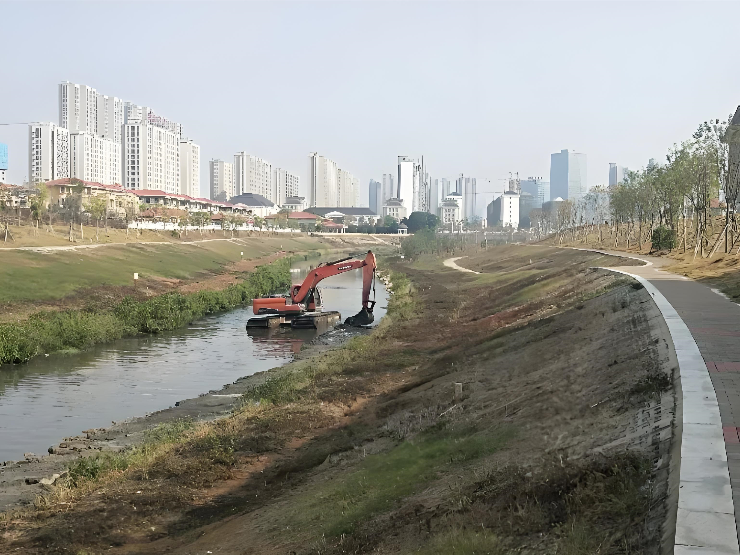 上海青浦區(qū)挖機清淤施工隊-沼澤地清淤后如何防止再次淤積？