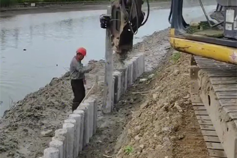 水泥樁批發(fā)廠家泓樺錦嘉-和真木樁比價(jià)格貴多少？