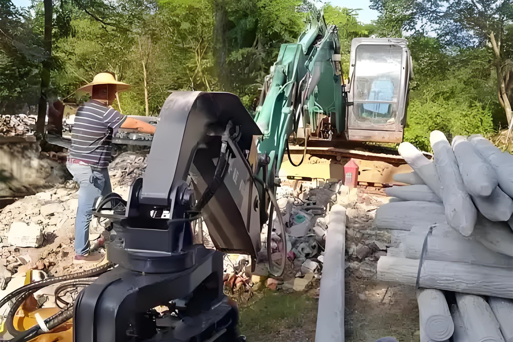 水泥樁批發(fā)廠家泓樺錦嘉-水泥仿木樁多少錢一根？