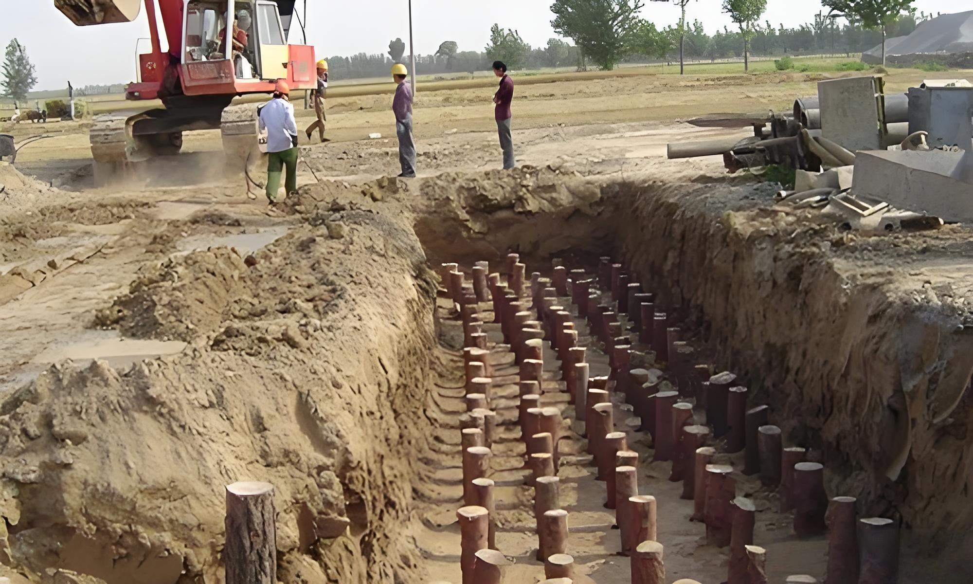 松木樁批發(fā)廠家泓樺錦嘉-地基加固打松木樁是否能解決沉降問題？