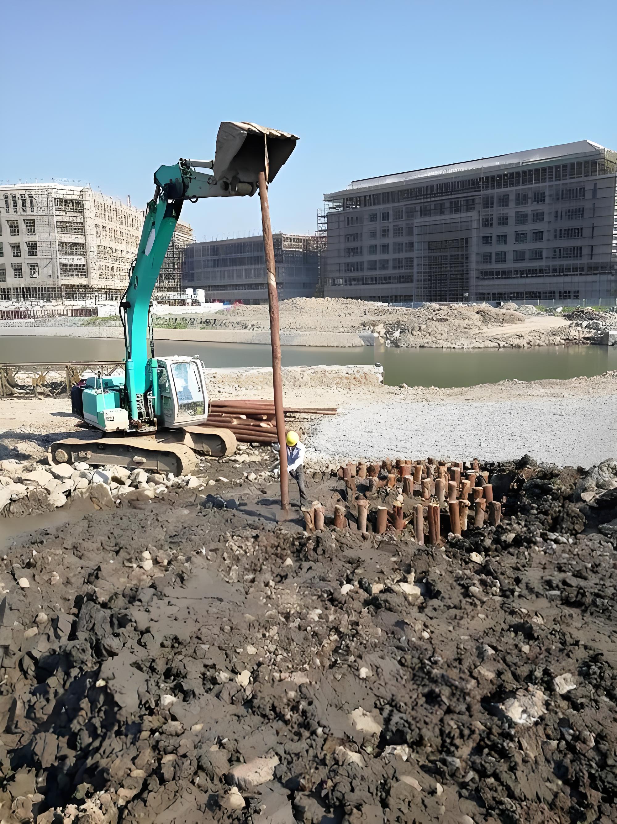 農村建房打松木樁合適嗎？和打水泥樁比哪個好？